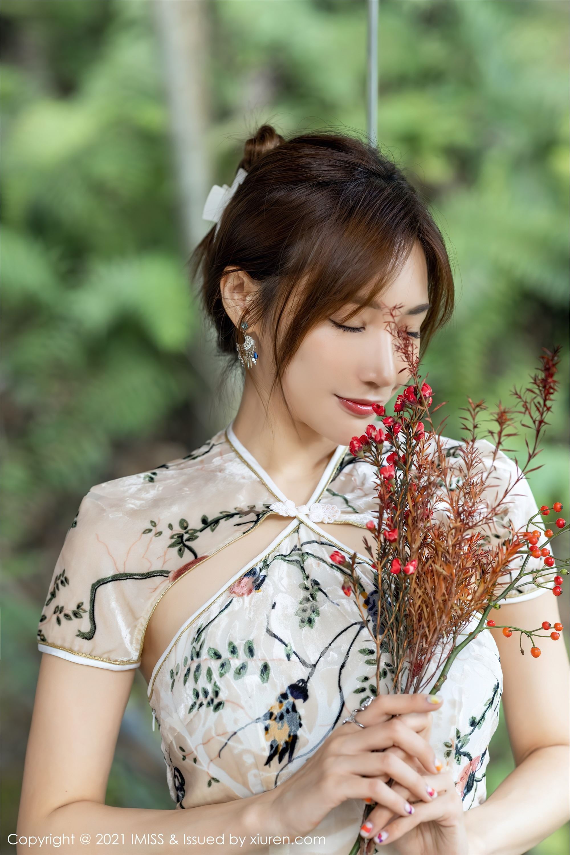 IMiss爱蜜社 2021.09.22 Vol.633 小狐狸Kathryn